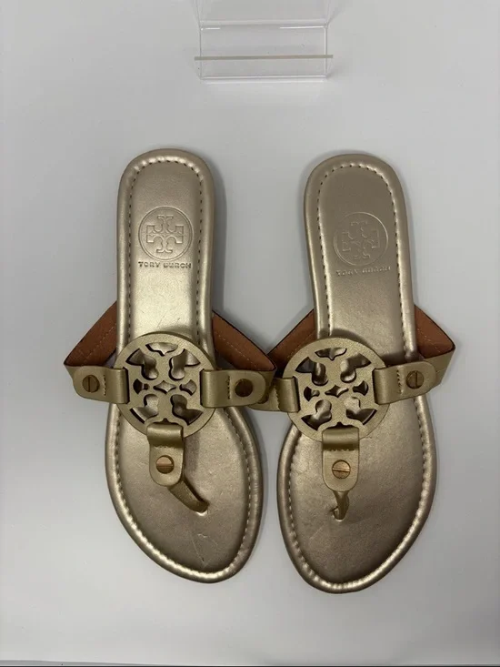Tory Burch Gold Women's Logo Toe-Post Sandals - Picture 3 of 6